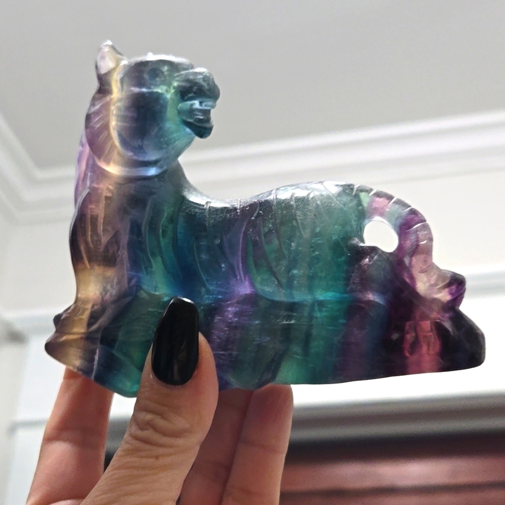 Fluorite Tiger Carving